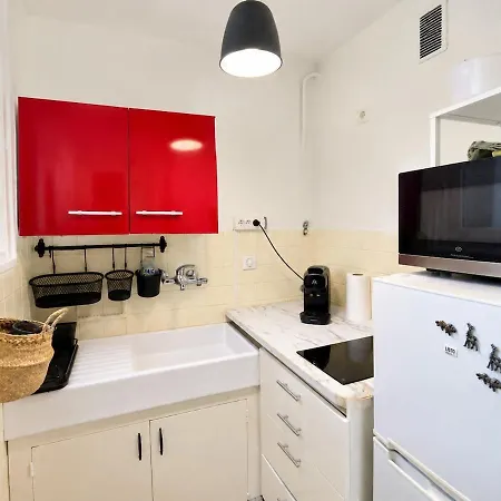 Apartment Cozy, Air-conditioned, Downtown *